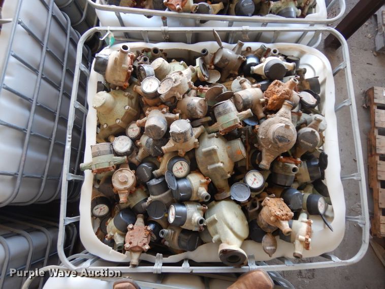 image for item GO9864 (11) totes of water meters