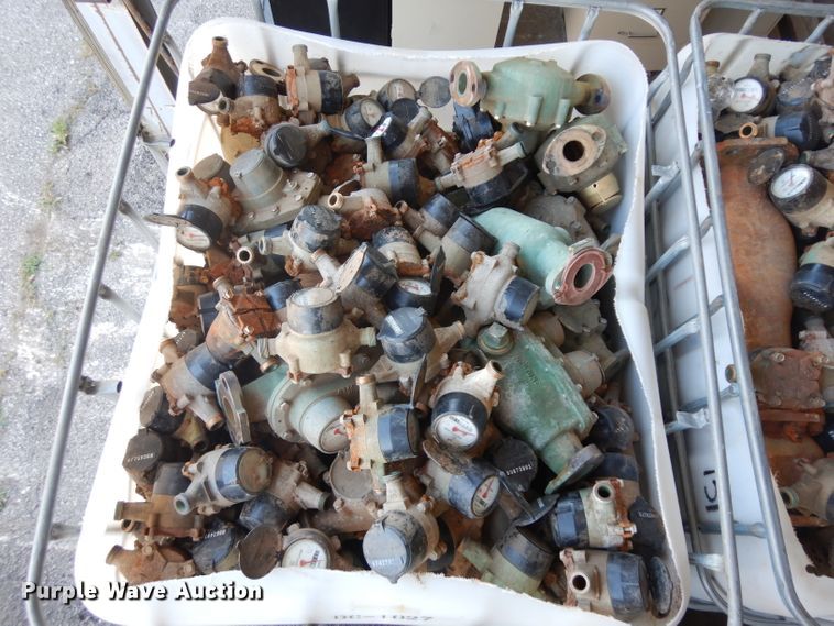 image for item GO9864 (11) totes of water meters