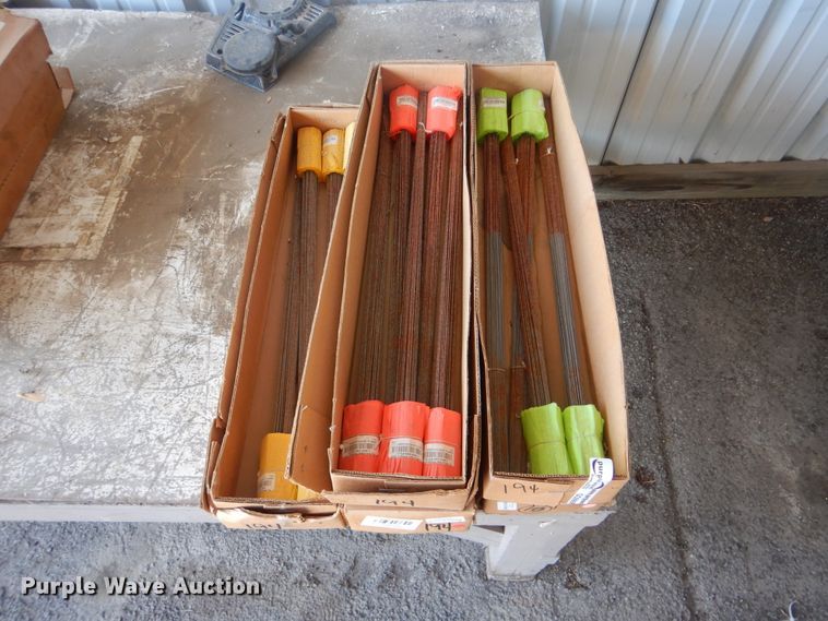 Survey flags in Tulsa, OK Item GO9906 sold Purple Wave