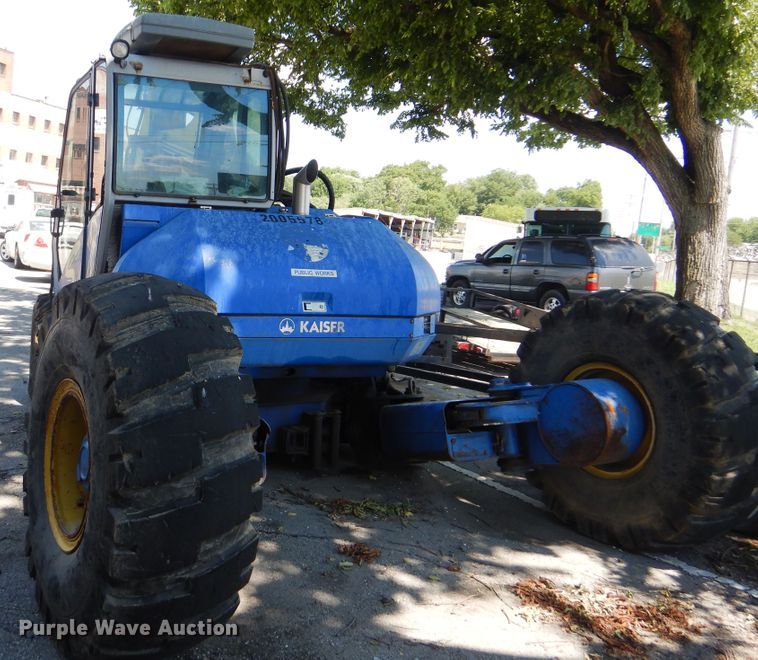 image for item GO9936 Kaiser S2-4  rubber tire excavator