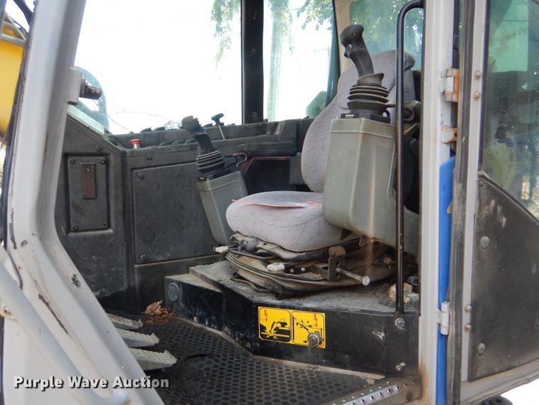 image for item GO9936 Kaiser S2-4  rubber tire excavator