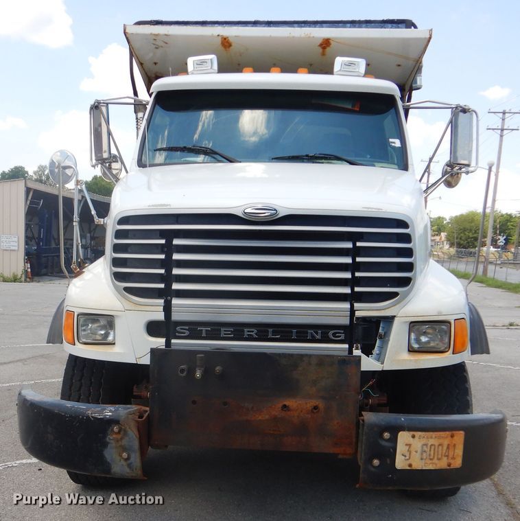 image for item GO9942 2006 Sterling LT8500  dump truck