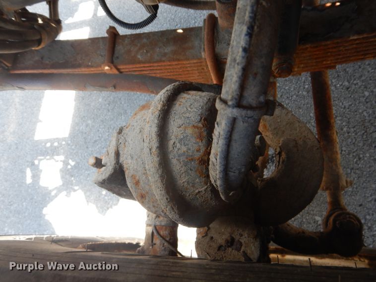 image for item GO9942 2006 Sterling LT8500  dump truck