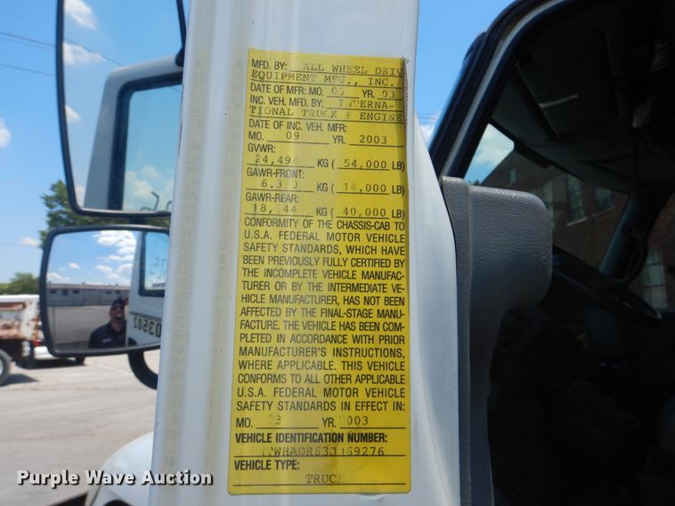 image for item GO9944 2003 International 7400  dump truck