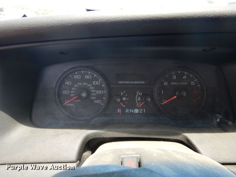 image for item GO9945 2007 Ford Crown Victoria Police Interceptor