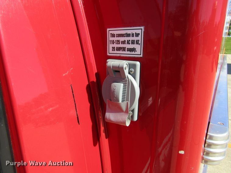 image for item GQ9026 2003 Ford Econoline E350  ambulance