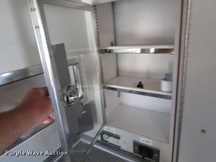 image for item GQ9026 2003 Ford Econoline E350  ambulance