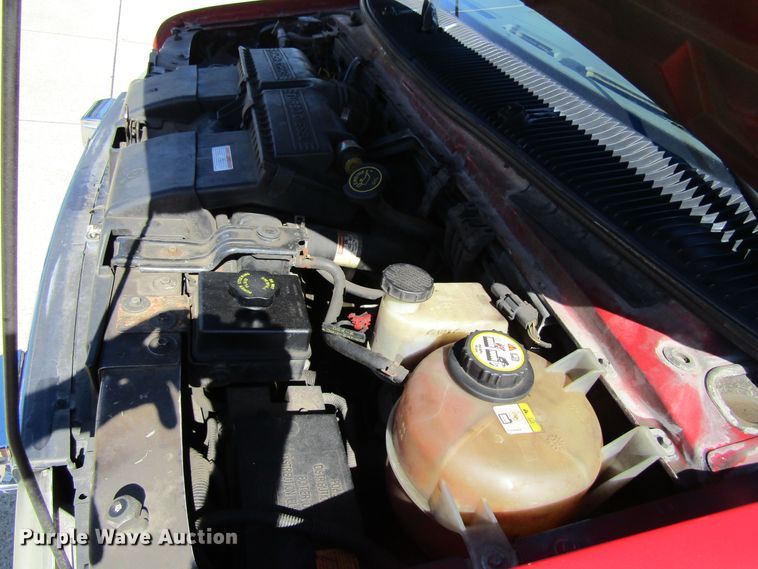 image for item GQ9026 2003 Ford Econoline E350  ambulance