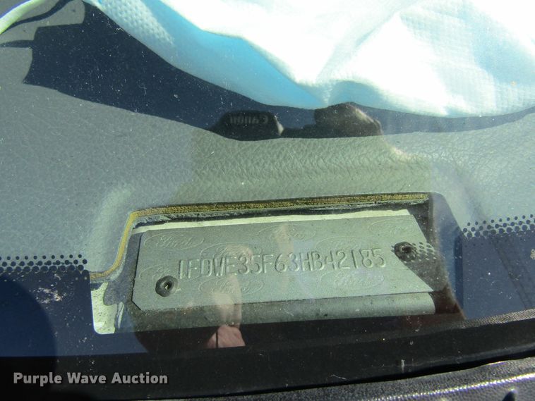 image for item GQ9026 2003 Ford Econoline E350  ambulance