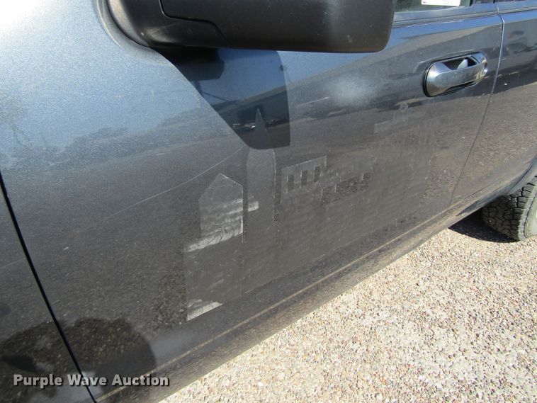 image for item GQ9029 2010 Ford Explorer XLT  SUV