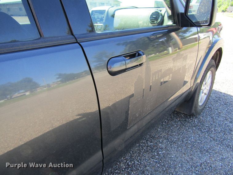 image for item GQ9029 2010 Ford Explorer XLT  SUV