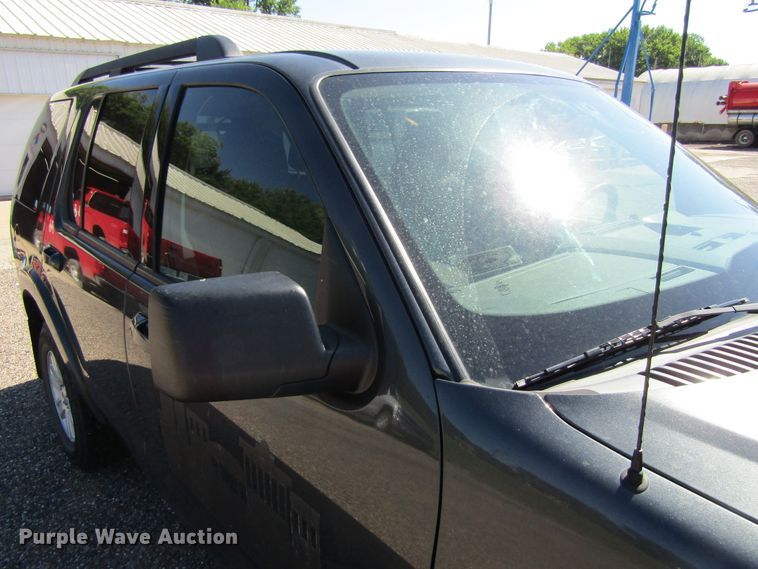 image for item GQ9029 2010 Ford Explorer XLT  SUV