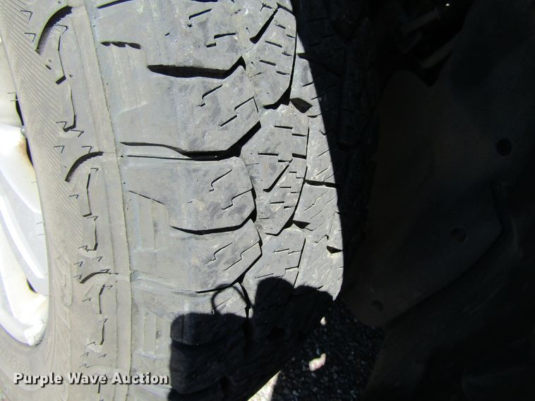 image for item GQ9029 2010 Ford Explorer XLT  SUV