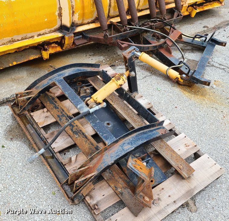 image for item GT9034 (3) Meyer snow plows