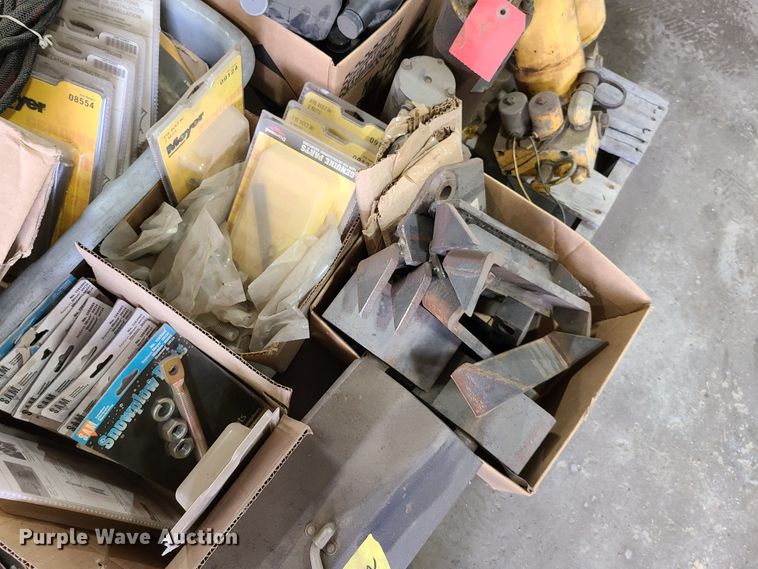 image for item GT9034 (3) Meyer snow plows