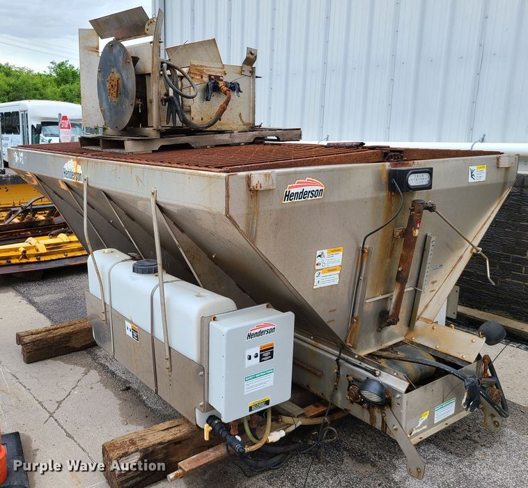 image for item GT9037 Henderson stainless steel spreader