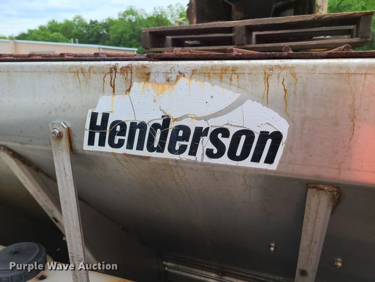 image for item GT9037 Henderson stainless steel spreader