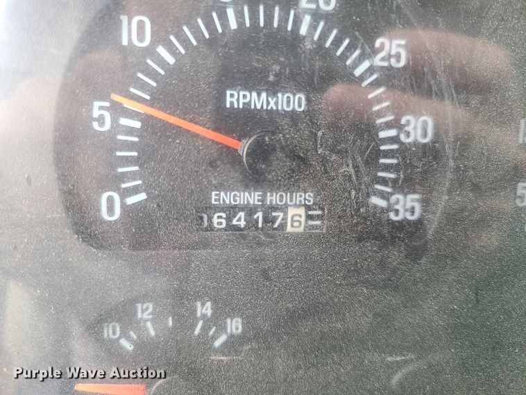 image for item GT9117 2000 Sterling L-Line  dump truck