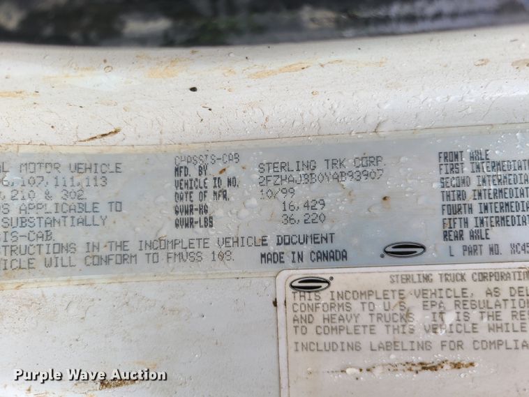 image for item GT9117 2000 Sterling L-Line  dump truck