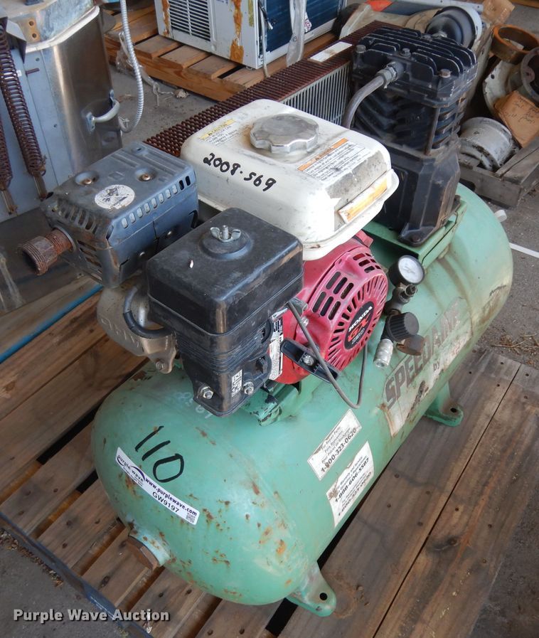 image for item GW9197 Speedaire air compressor