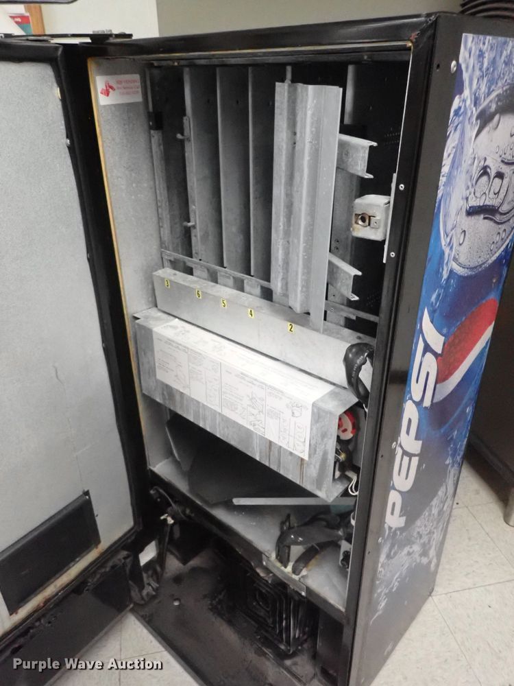 image for item GW9429 Vending machine