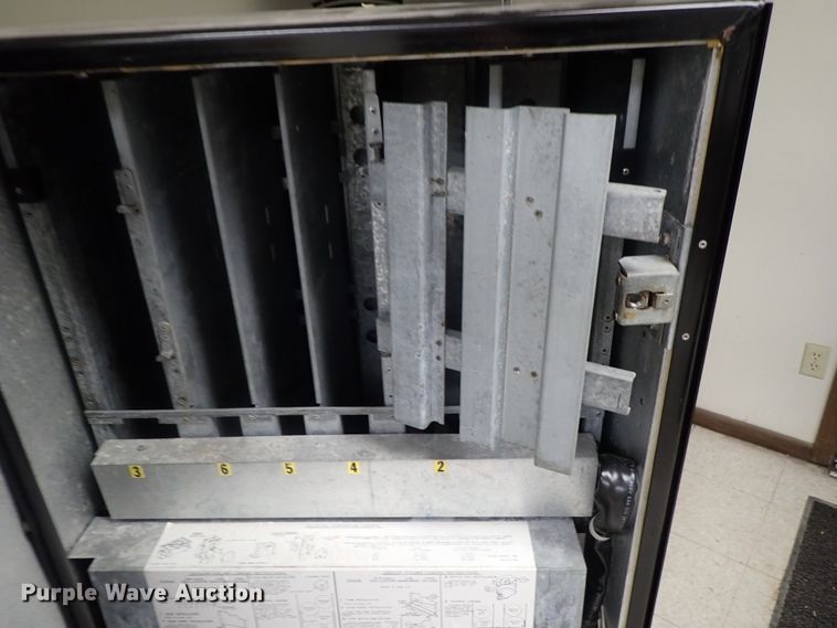 image for item GW9429 Vending machine