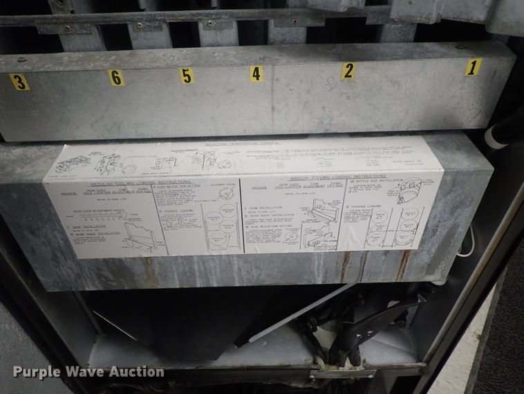 image for item GW9429 Vending machine