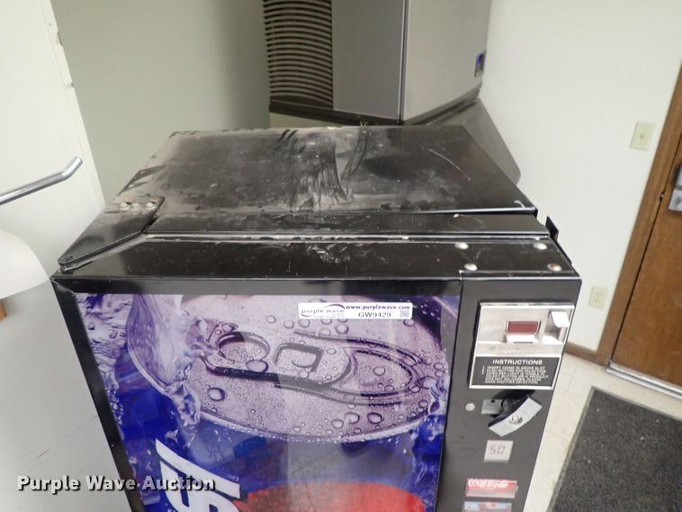 image for item GW9429 Vending machine