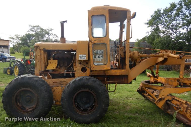 image for item HA9284 Galion 104H  rigid frame motor grader