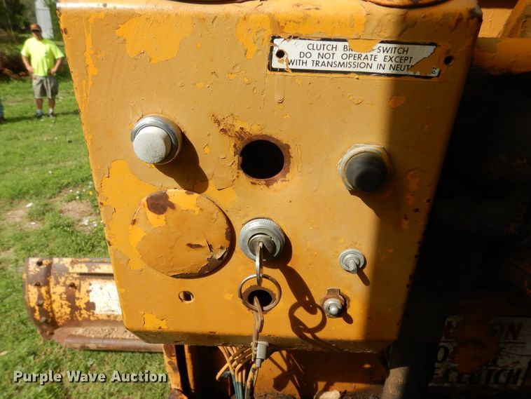 image for item HA9284 Galion 104H  rigid frame motor grader