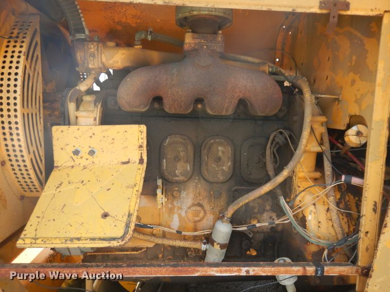 image for item HA9284 Galion 104H  rigid frame motor grader