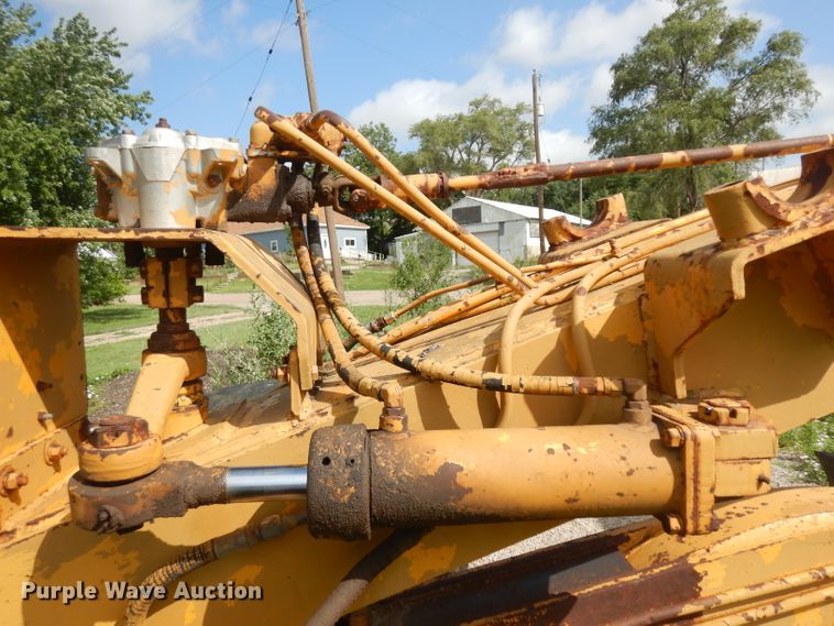 image for item HA9284 Galion 104H  rigid frame motor grader