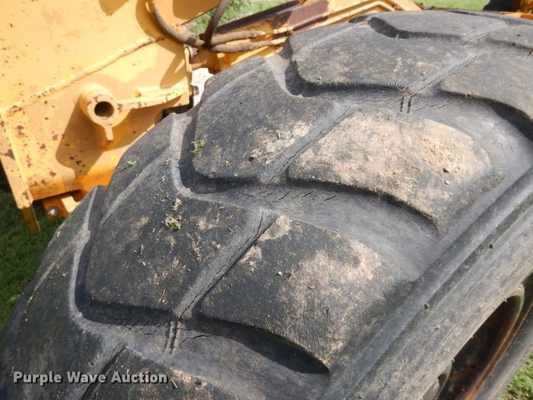 image for item HA9284 Galion 104H  rigid frame motor grader