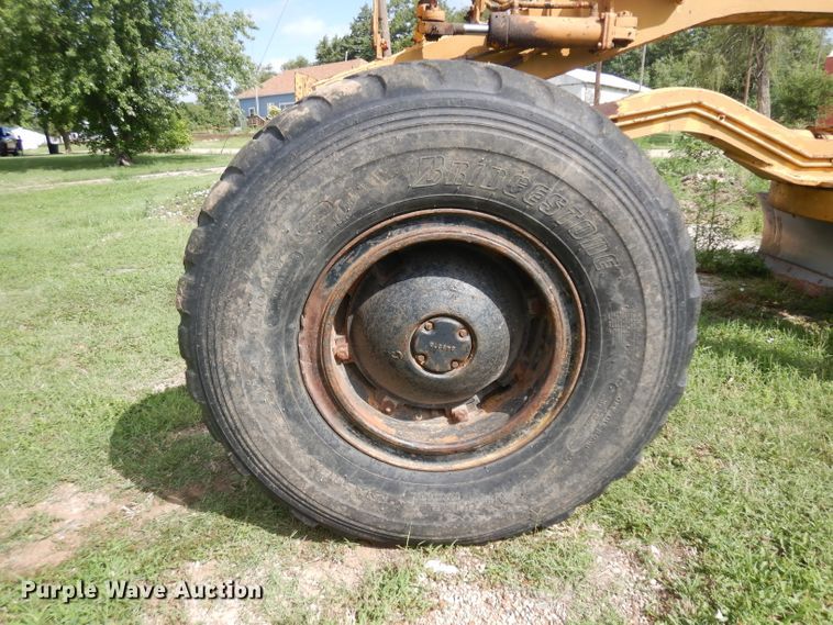 image for item HA9284 Galion 104H  rigid frame motor grader