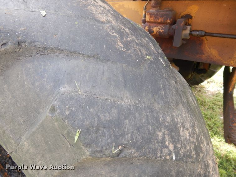 image for item HA9284 Galion 104H  rigid frame motor grader