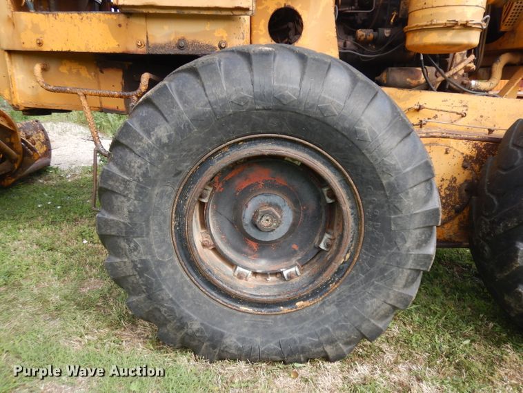 image for item HA9284 Galion 104H  rigid frame motor grader