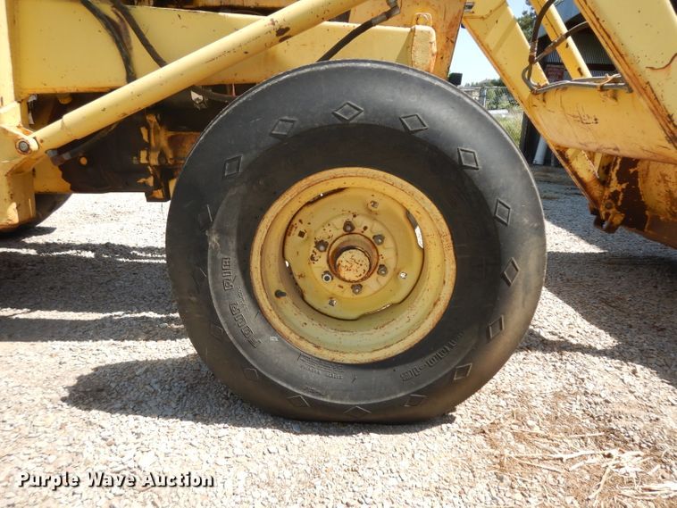 image for item HA9285 Ford 3550  tractor