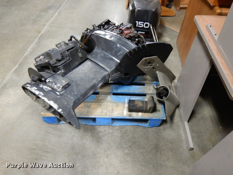 image for item HG9023 Johnson J150WTXERC V6 outboard motor