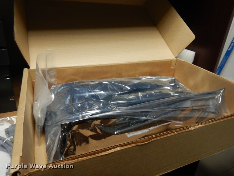 image for item HG9039 Zetron Series 3200 E9-1-1 controller