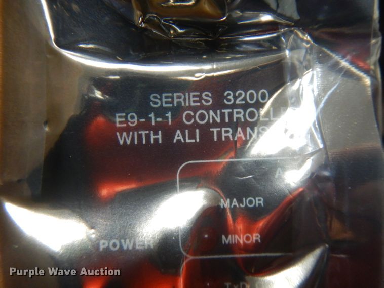 image for item HG9039 Zetron Series 3200 E9-1-1 controller