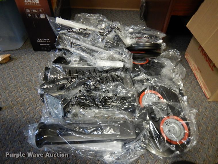 image for item HG9044 Approximately 16 Acer gaming monitor stands