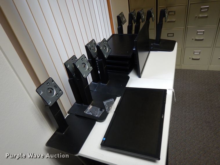 image for item HG9045 (6) monitors