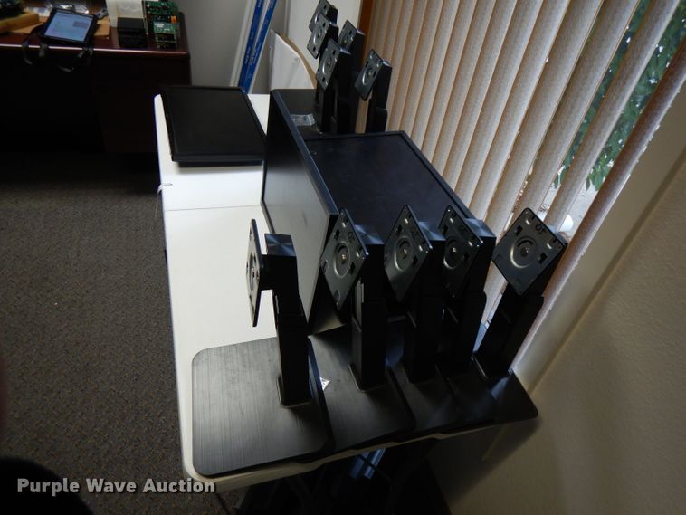 image for item HG9045 (6) monitors