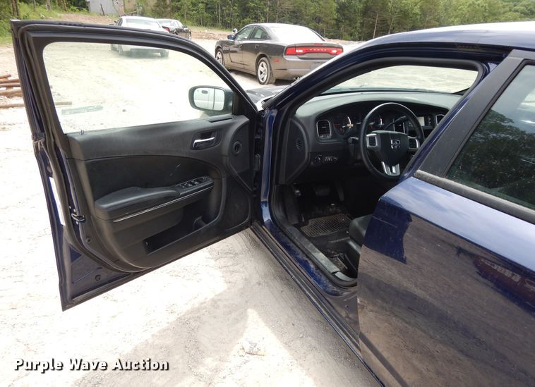 image for item HG9077 2014 Dodge Charger Police