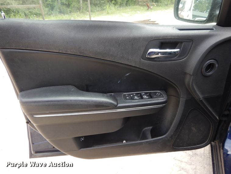 image for item HG9077 2014 Dodge Charger Police