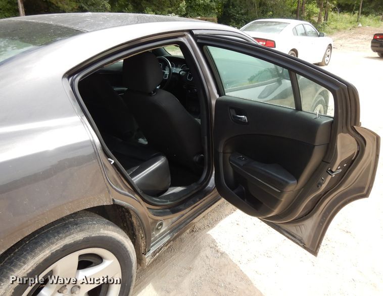 image for item HG9079 2014 Dodge Charger Police