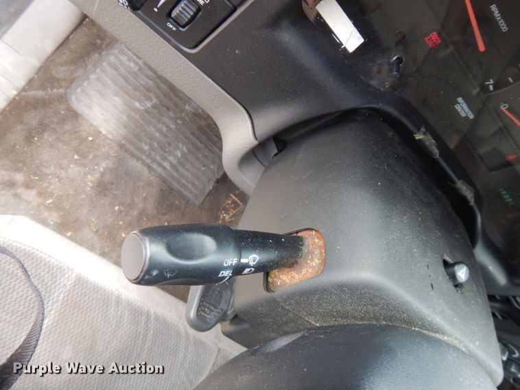 image for item HG9082 2002 Dodge Dakota Sport  Club Cab pickup truck