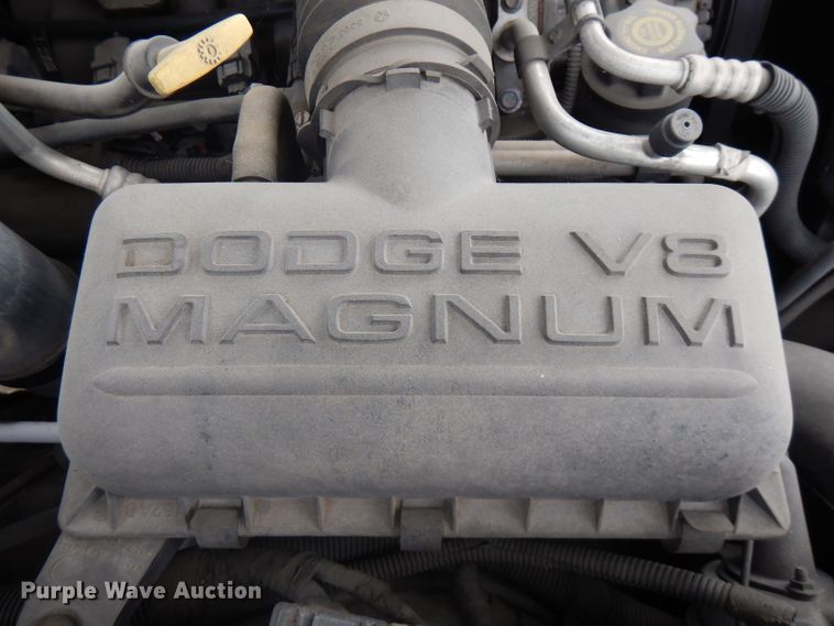 image for item HG9082 2002 Dodge Dakota Sport  Club Cab pickup truck