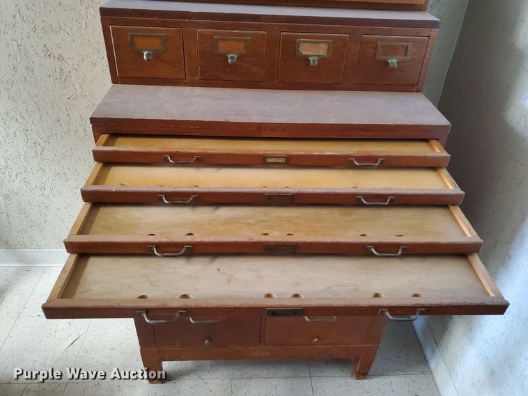 image for item HK9074 Furniture