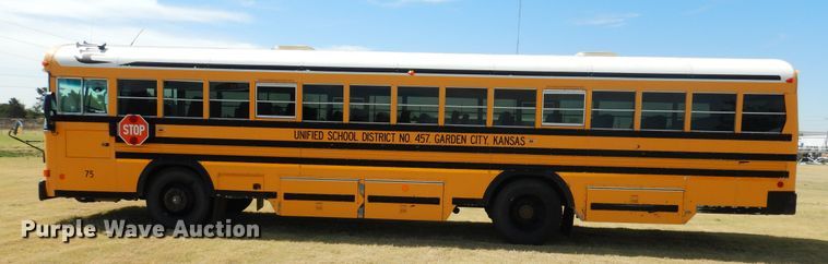 image for item HM9069 2004 Blue Bird All American FE  school bus